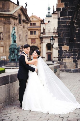 svatební focení na Karlově mostě